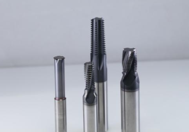 【兆恒機械】螺紋銑刀與絲錐攻絲有什么區(qū)別，誰的優(yōu)勢大呢？